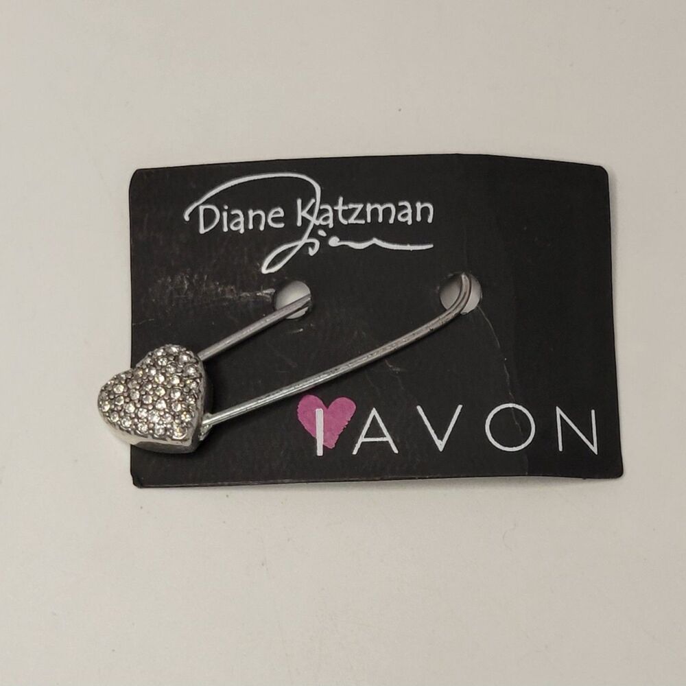 New! Heart Brooch